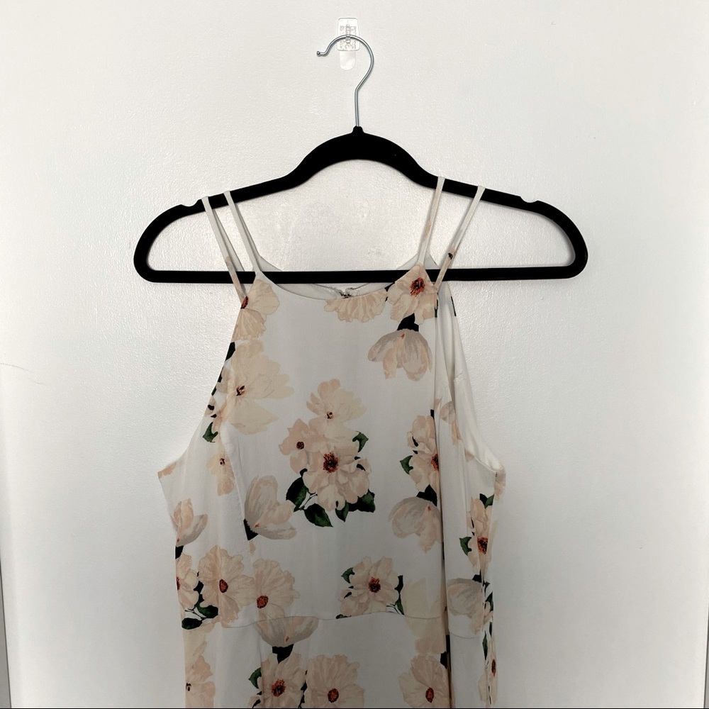 Dynamite Dress - Picture 1 of 8